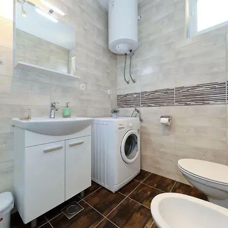 Apriori - Free Parking Apartamento *