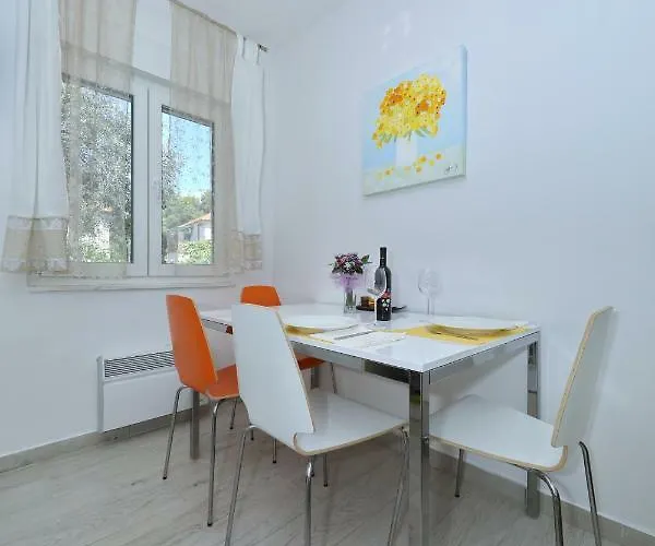 Apriori - Free Parking Apartamento Zadar